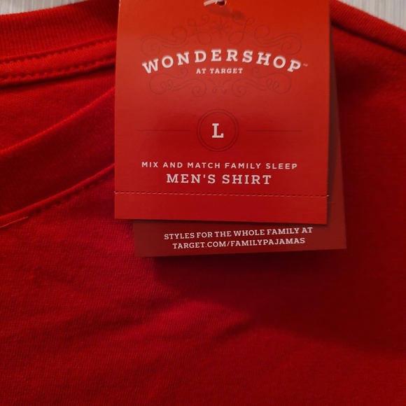 Target Men’s Feliz Navidad Red Sleep T-shirt NWT size Large - Picture 2 of 4